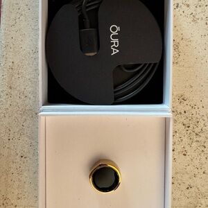 Oura Ring - Generation 3 Heritage Gold, Size 10